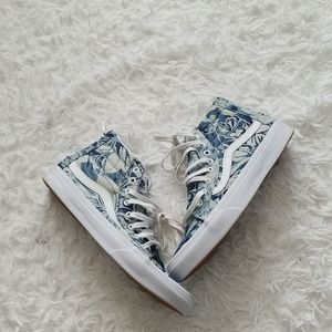 Van's Blue Floral Print Sneakers Sz 8